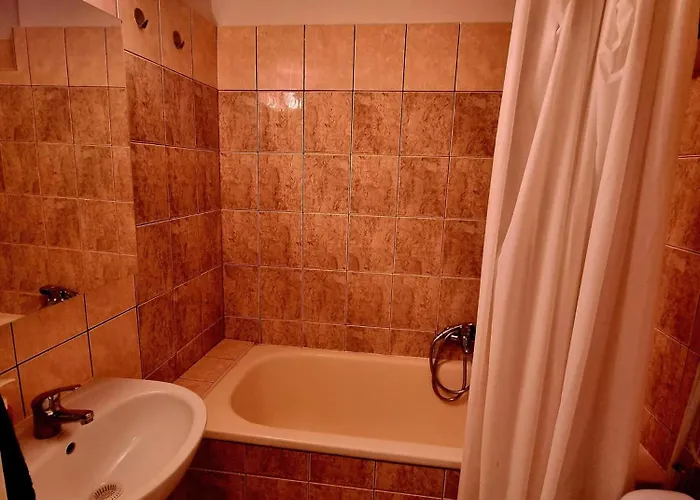 Center Quiet Cozy * براتسيلافا